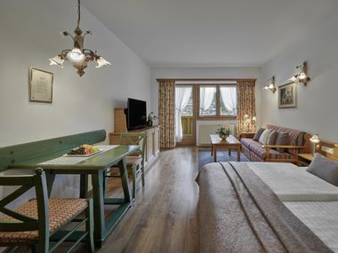 LISI FAMILY Hotel