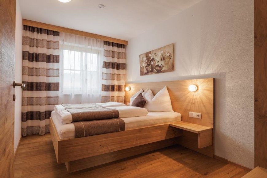 Apartm&aacute;n - 3 os. (cca 35 m&sup2;), BS