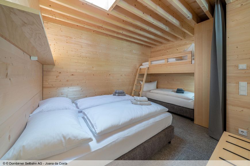 Studio - 4 os. (cca 30 m&sup2;), BS