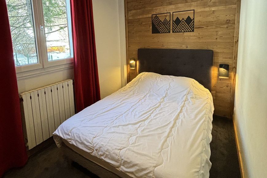 Apartm&aacute;n - 12 os. (cca 130 m&sup2;, ANGE4), BS
