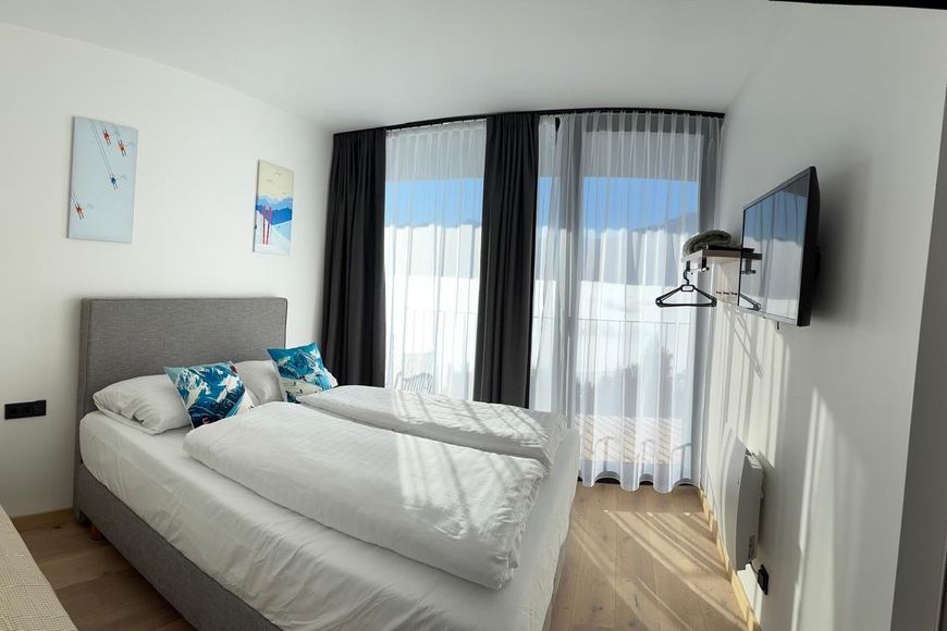 Dvoulůžkový pokoj pro jednu osobu, sprcha/WC (20 - 25 m²), P Cover Photo