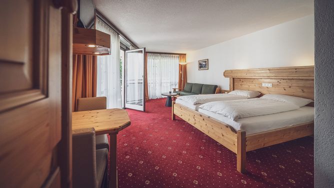 Club Hotel Davos (rooms only) — photo 2
