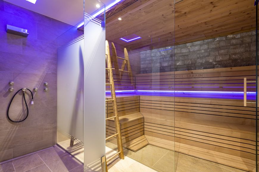 Dvoulůžkový pokoj, sprcha/WC (22 - 27 m², vedlejší budova), P Cover Photo