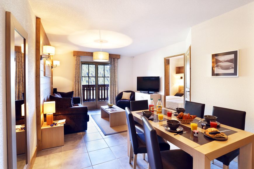 Apartm&aacute;n - 4 os. (cca 45 m&sup2;), BS