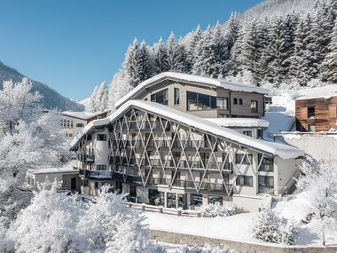 Hotel Arpuria - hidden luxury mountain home (Adults Only) in St. Anton