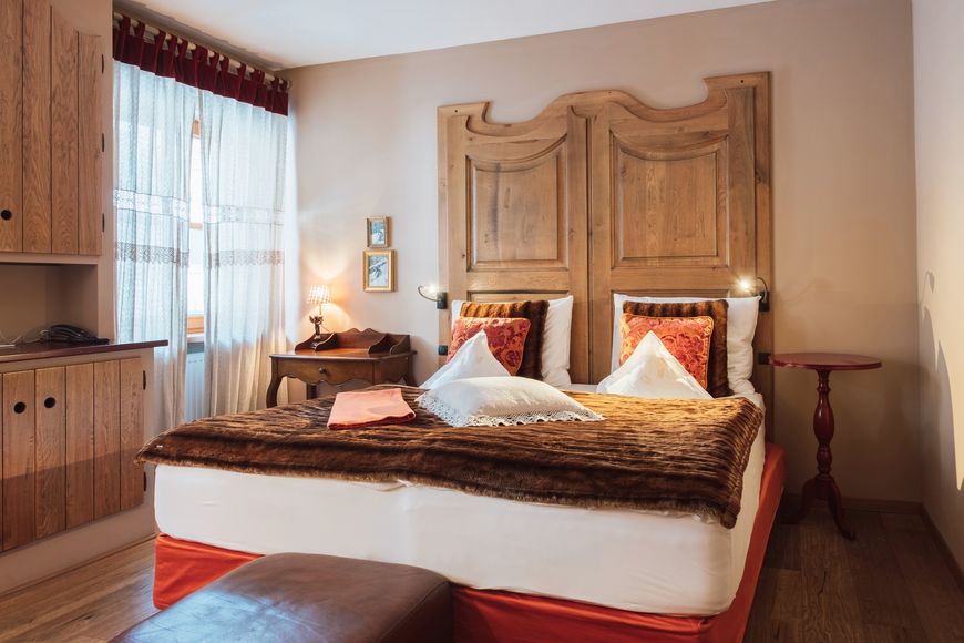 Dvoulůžkov&yacute; pokoj, sprcha/WC (cca 28 m&sup2;, Mountain Paradise), P PLUS