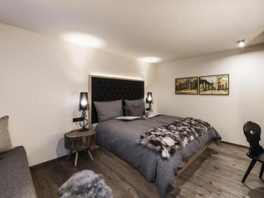 Presulis Hideaway Apartments