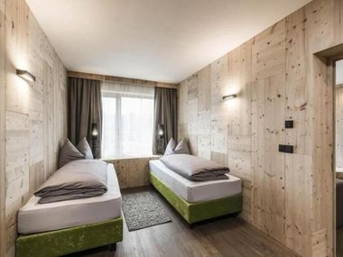 Presulis Hideaway Apartments