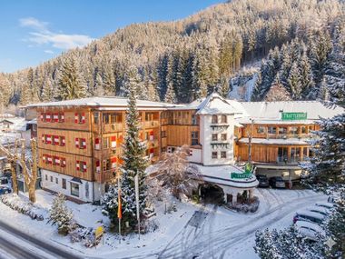 Hotel GUT Trattlerhof & Chalets in Bad Kleinkirchheim