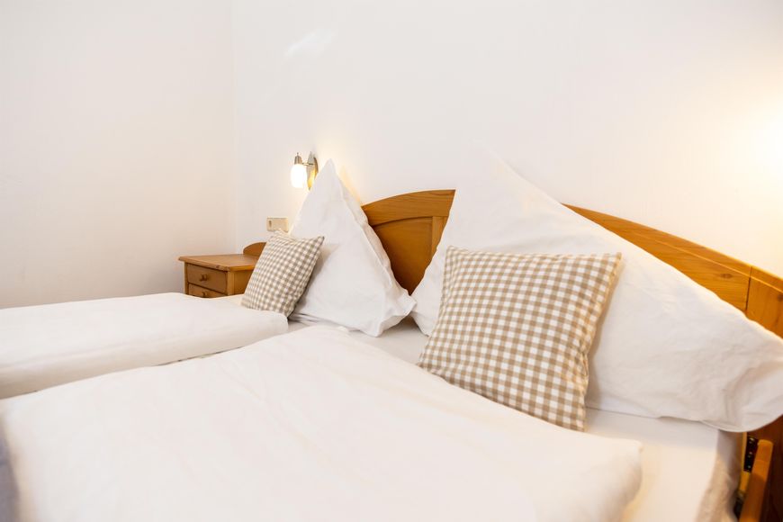 Apartm&aacute;n - 2 os. (cca 45 m&sup2;), BS