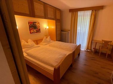 Hotel Meisules