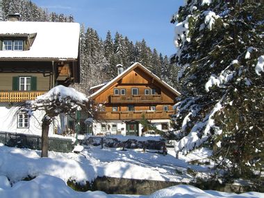 Appartements & Chalet Dorfschenke in Flattach