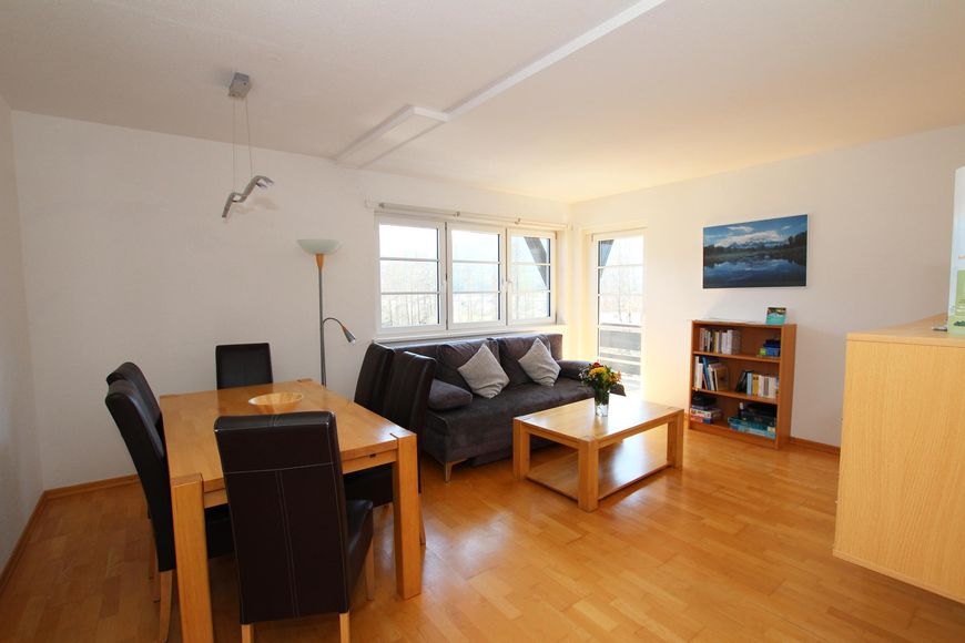 Apartm&aacute;n - 6 os. (cca 82 m&sup2;), BS