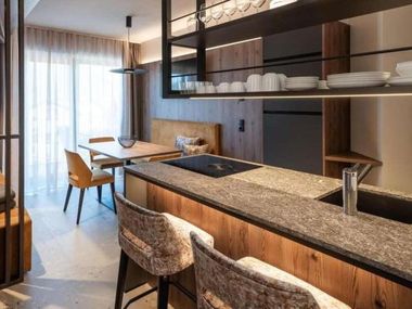 Corones Suites