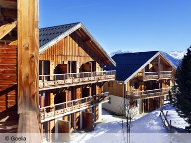 Les Chalets des Cimes (v&yacute;hodn&aacute; cena)