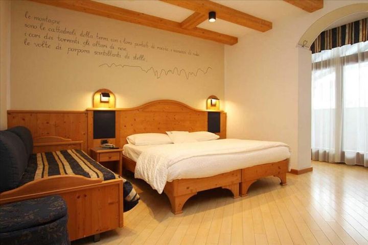 🏨 Votre hébergement - Jours 1 à 7