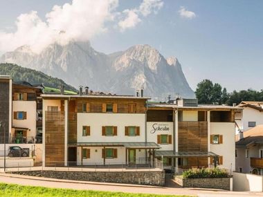 Scherlin Apartments
