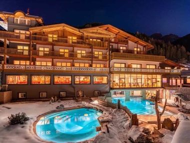 Croce Bianca Leisure & Spa in Canazei