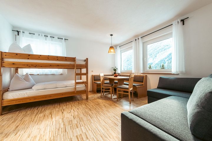 🏨 Votre hébergement - Jours 1 à 7