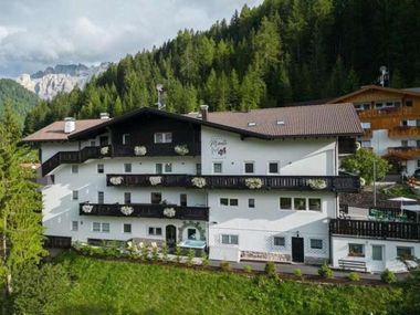 Monte 44 in Wolkenstein