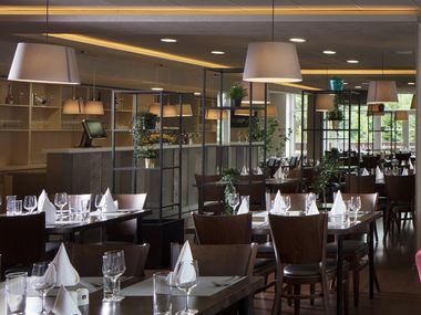 Pinia Hotel & Resort