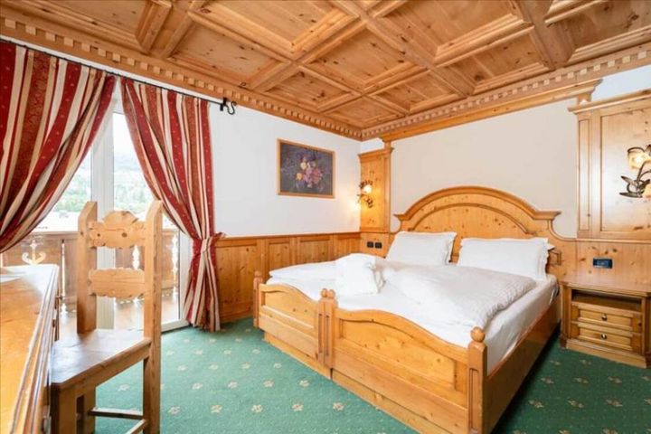 🏨 Votre hébergement - Jours 1 à 7