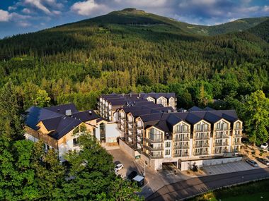 Green Mountain Hotel & Apartments
