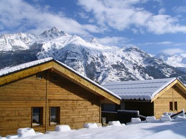 Les Chalets Petit Bonheur in La Norma