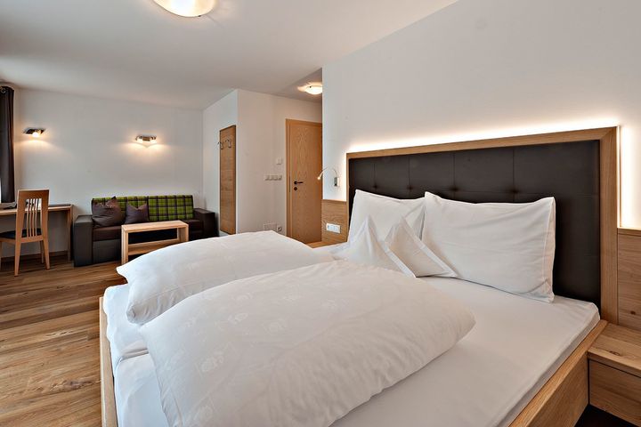 🏨 Votre hébergement - Jours 1 à 7