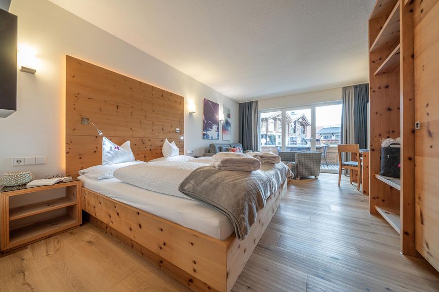 Dvoulůžkov&yacute; pokoj/2x přist., sprcha/WC (30 - 45 m&sup2;, max. 2 dos. + 2 děti), P