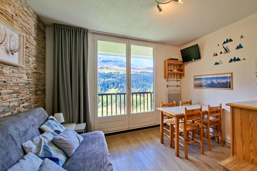 Apartm&aacute;n - 4 os. (cca 35 m&sup2;, SGT001), BS