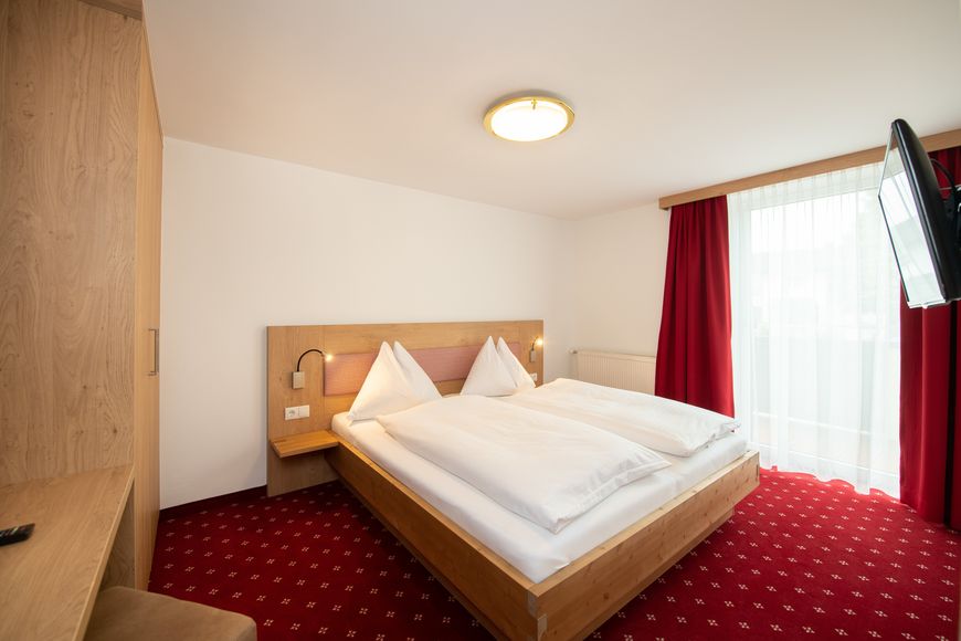 Dvoulůžkov&yacute; pokoj pro jednu osobu, sprcha/WC (20 - 22 m&sup2;, Schl&uuml;sselblume), P