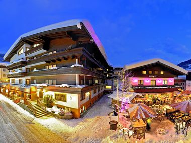 Hotel eva Village in Saalbach