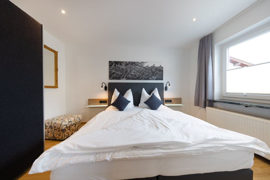 Apartm&aacute;n - 5 os. (cca 58 m&sup2;), BS