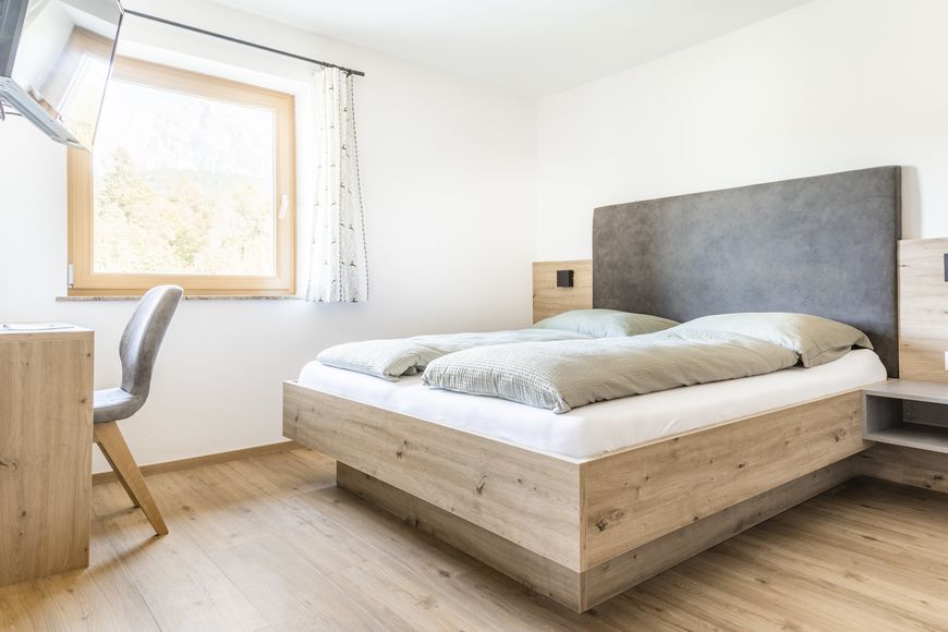 Apartm&aacute;n - 4 os. (cca 60 m&sup2;, Leinen/Leder), BS