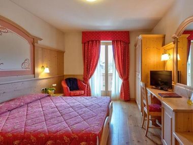 Beverly Alps Hotel & SPA