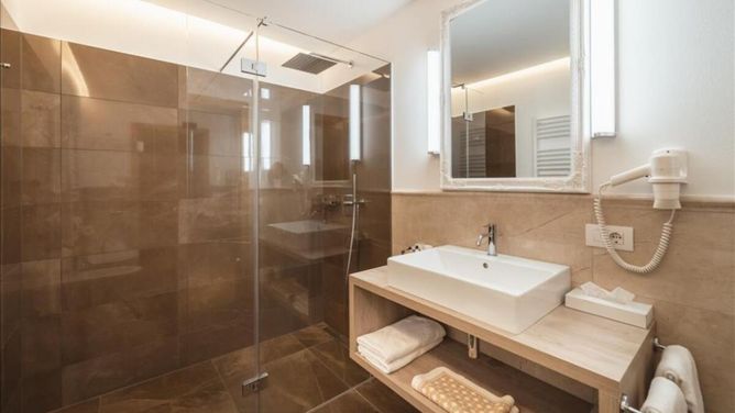 Alte Goste & Residence Iris — photo 14