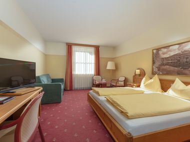 Hotel Lebzelter