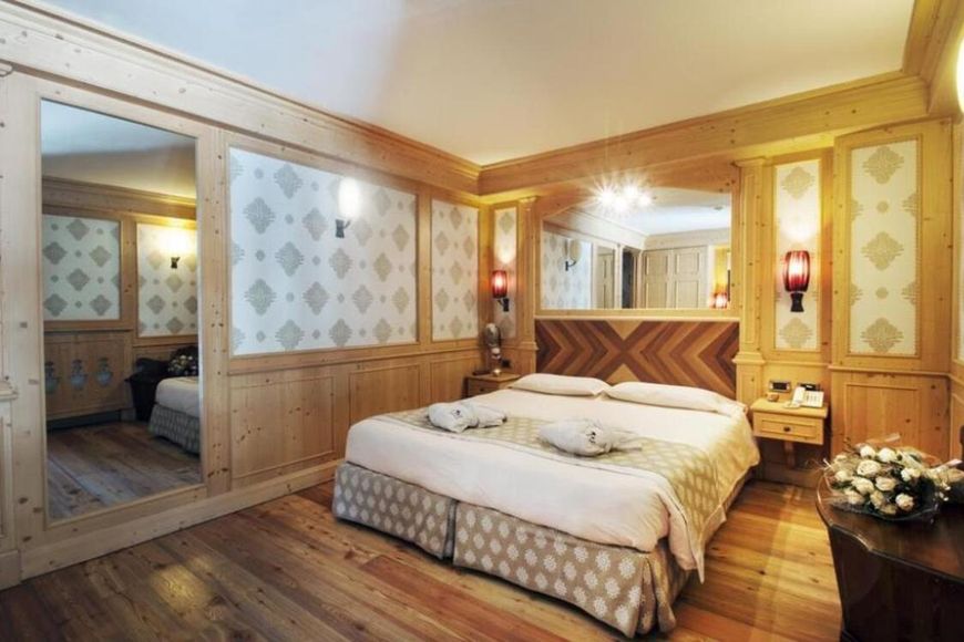 Dvoulůžkov&yacute; pokoj, sprcha/WC (cca 18 m&sup2;, classic), S
