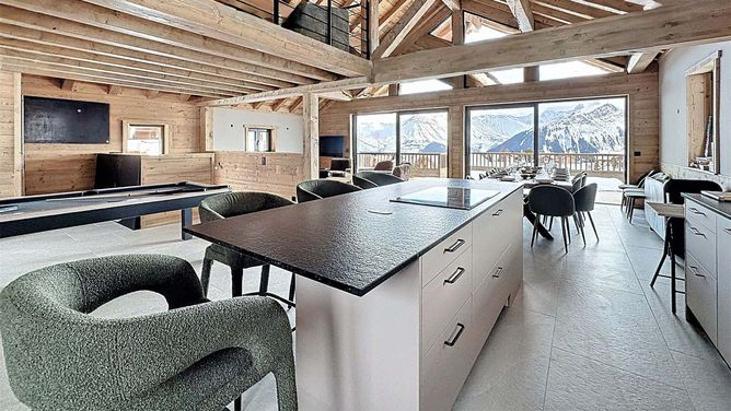 Chalet Clubhouse — photo 8
