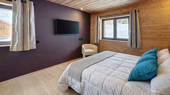 Chalet Clubhouse — photo 11