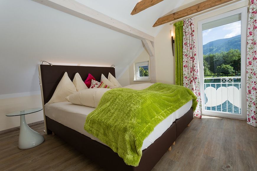 Chalet - 6 os. (cca 100 m&sup2;, max. 5 dos. + 1 d&iacute;tě), BS