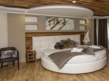 Hotel K2
