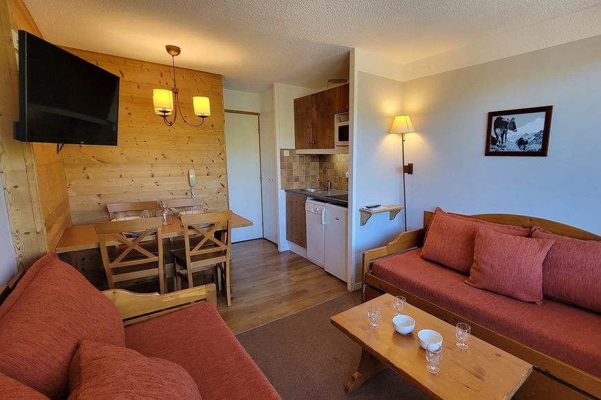 Apartm&aacute;n - 5 os. (cca 27 m&sup2;, CAL108), BS